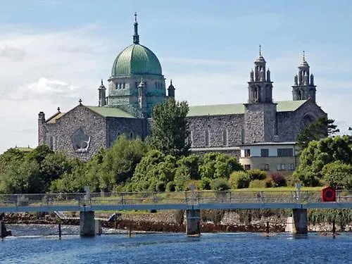 Homestay Luxury Room En-Suite With King 5Ft Bed - Bedroom Only Galway